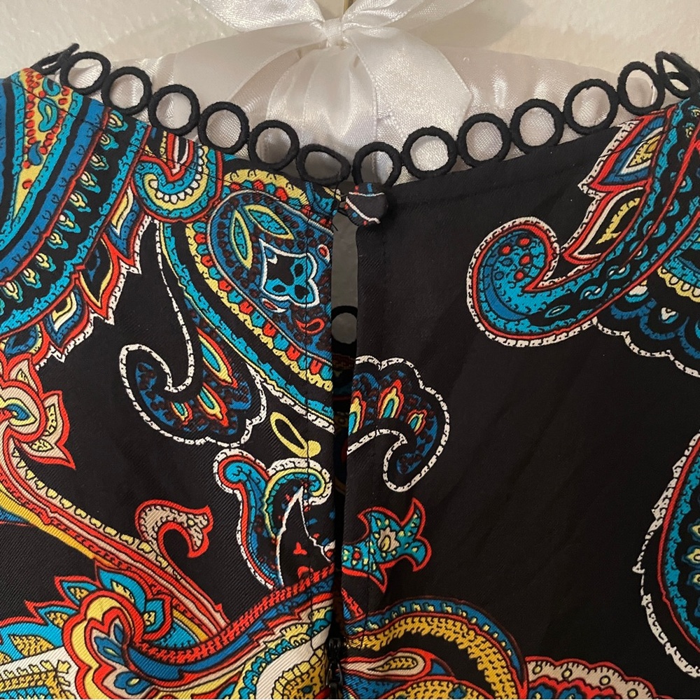 J.Crew Black Silk Paisley Blouse Picot Trim Button Back Size 2 - Picture 9 of 9